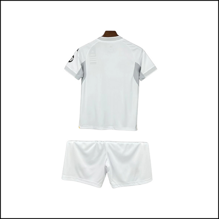 Real Madrid - Kit enfant domicile 25/26