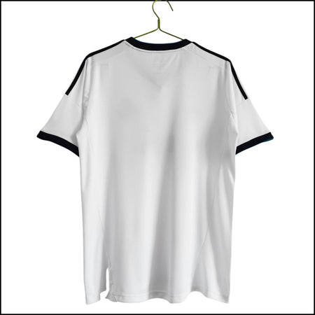 Camiseta retro local del Real Madrid 12/13