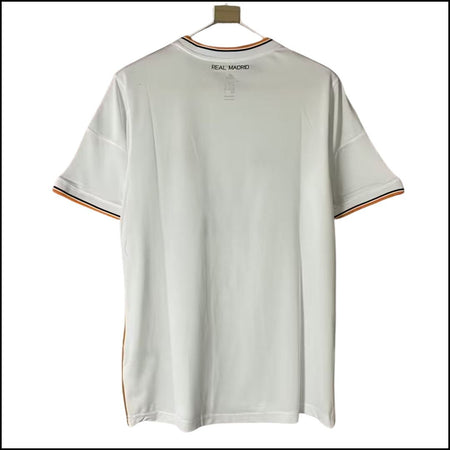 Camiseta retro local del Real Madrid 13/14